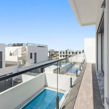 Feriehus Modern With Private Pool Near Baleal Atouguia Da Baleia