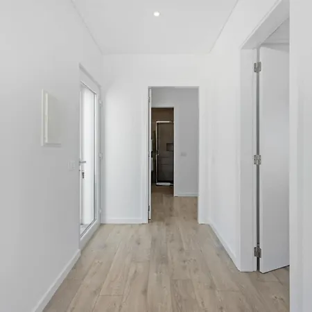 Modern With Private Pool Near Baleal