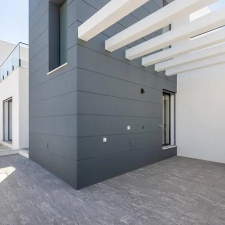 Modern With Private Pool Near Baleal Atouguia Da Baleia