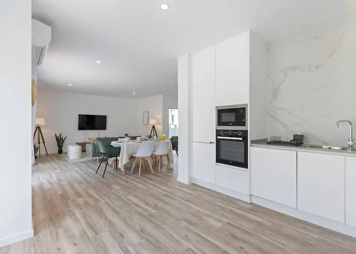 Сasa de vacaciones Modern With Private Pool Near Baleal *