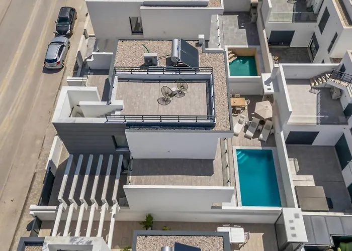 Modern With Private Pool Near Baleal Atouguia Da Baleia