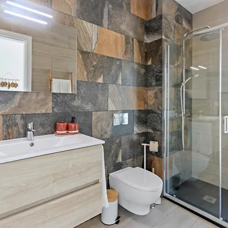 Modern With Private Pool Near Baleal