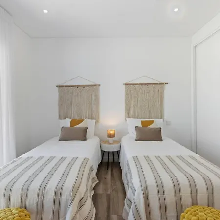 Modern With Private Pool Near Baleal * Atouguia da Baleia