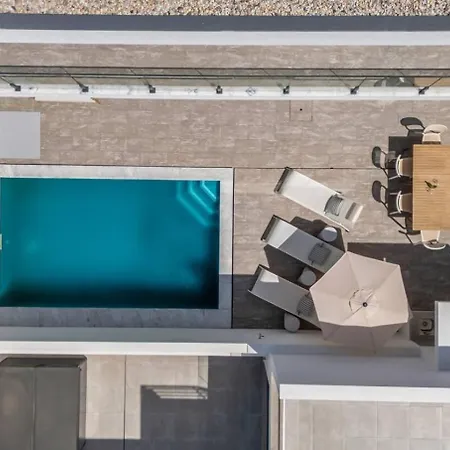 Nyaraló Modern With Private Pool Near Baleal *