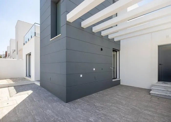 Modern With Private Pool Near Baleal Атогиа-да-Балейя
